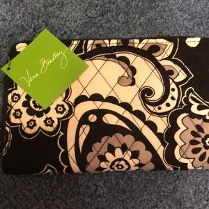 New Vera Bradley zip around paisley wallet